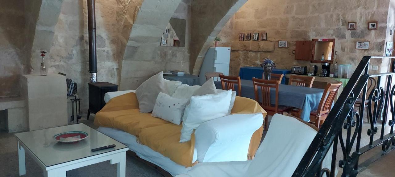 Haven Farmhouse B&B Għarb 外观 照片